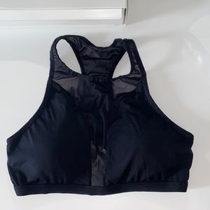 Bikini top with mesh front